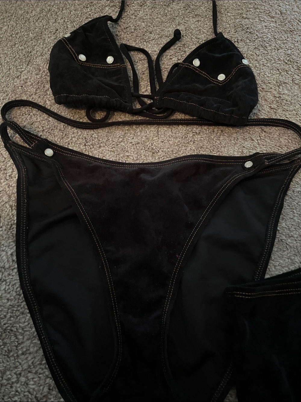Vintage Bebe Velvet Triangle Bikini Top, High Cut Brief and Skirt Set - Picture 3 of 8